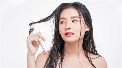 4 Penyebab Rambut Lepek Yang Perlu Diperhatikan Beserta Cara