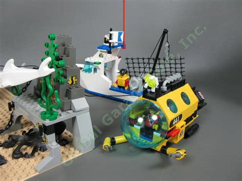 Complete Lego Town Divers Deep Reef Refuge Set Instruction