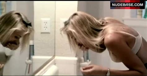 Watch Free Darlanne Fluegel Topless Scene Freeway Porn Video Wtf Porn