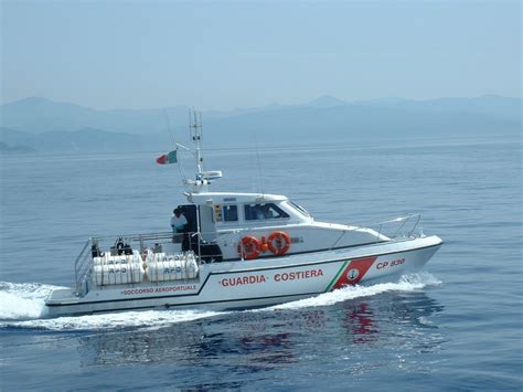 IMPERIA OPERAZIONE MARE SICURO 2017 CONTROLLATE DALLA GUARDIA