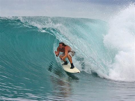 Byron Bay Surfing Lessons - Style Surfing Byron Bay