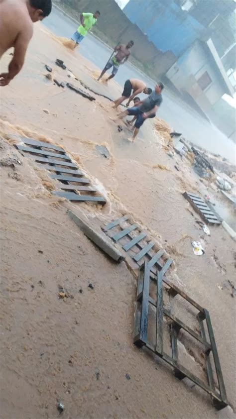 Chuva Causa Estragos Em Teixeira De Freitas Dr Marcelo Belitardo Fala