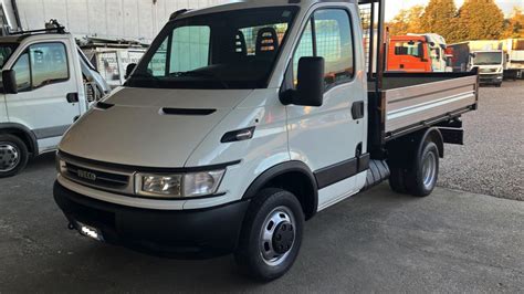 Iveco Daily C Cassone Ribaltabile Trilaterale Auto E Moto In