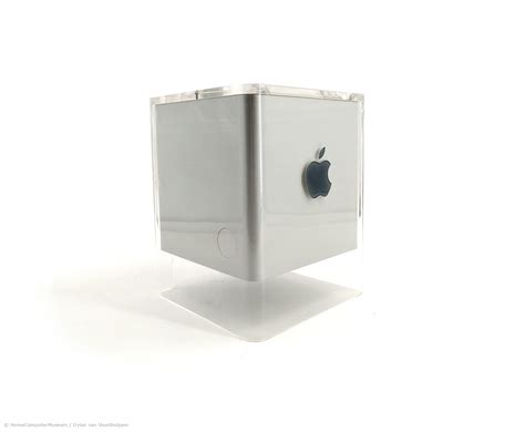 HomeComputerMuseum - Apple G4 Cube