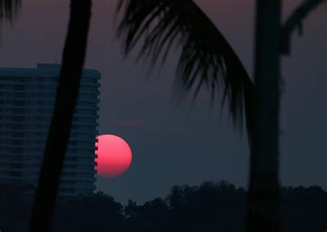 Lua Cheia Rosa Pode Ser Vista Hoje Saiba Hor Rio E Como Ocorre