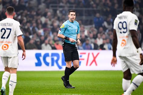 Om Ol Fran Ois Letexier Sera Bien L Arbitre De La Rencontre