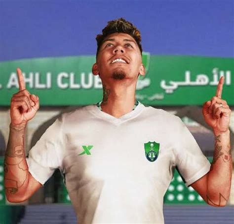 فيرمينو يسجل اول هاتريك له فى الدورى السعودى فى فوز الاهلى على الحزم