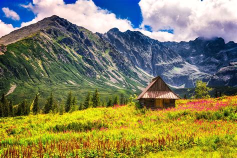 Hala Gąsienicowa Cabin Poland in Tatra Mountains