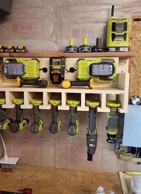 20++ Diy Garage Projects - HOMYHOMEE