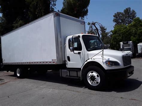 2020 Freightliner M2 106 For Sale 26 Box Non Cdl 894931