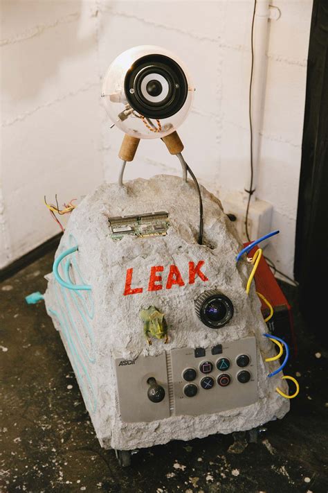 “生物”としてのスピーカー。小宇宙が広がっていた“SOUND ALIEN LEAK”をレポート - Always Listening by