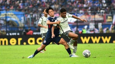 Gelandang Persib Bandung Ricky Kambuaya Kembali Dipanggil Ke Timnas