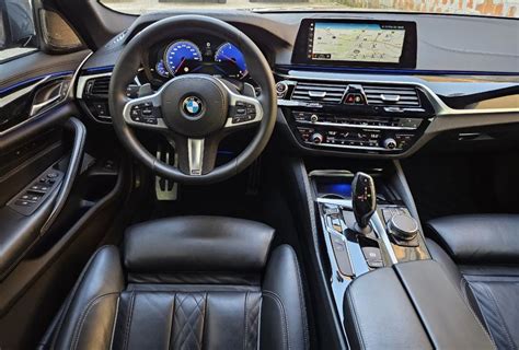 BMW 530d Touring M PAKET RADAR 360 KAMERE SMART KEY AMBIENT