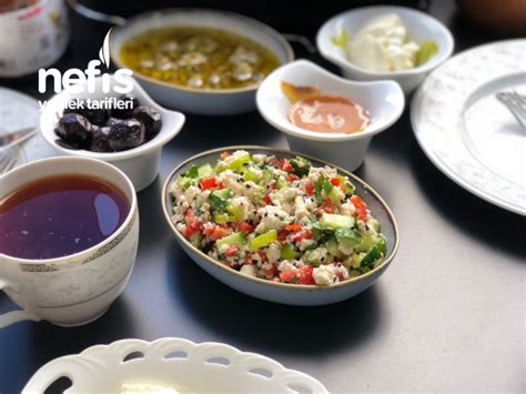 Kahvaltıda Lor Peyniri Salatası Nefis Yemek Tarifleri