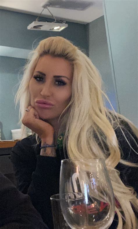 TW Pornstars - Miss Brooklyn Blue. Twitter. Evening all x. 10:05 PM