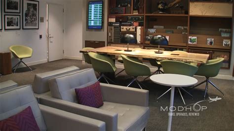 Centurion Rules! How This American Express Lounge at LGA Wins. | Video ...