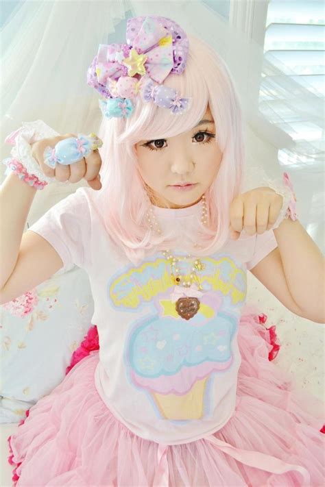 Japan And Kawaii Blippo Pastel Goth Fashion Harajuku Girls Kawaii Fashion