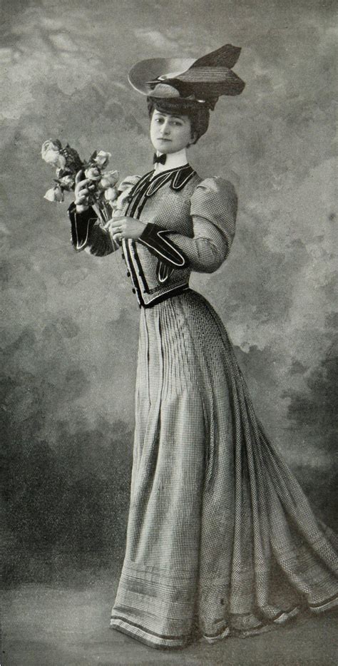 Fashion In Transition: The Early 1900s | Lily Absinthe