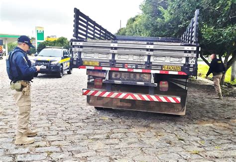 Caminh O Recuperado Pela Prf Em Campina Grande Poucas Horas Ap S Ser