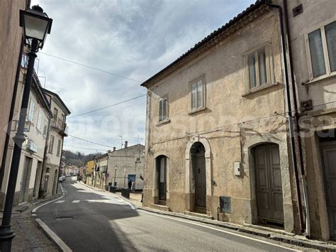 Vendita Terratetto Plurifamiliare In Corso Umberto I Sant Angelo Del