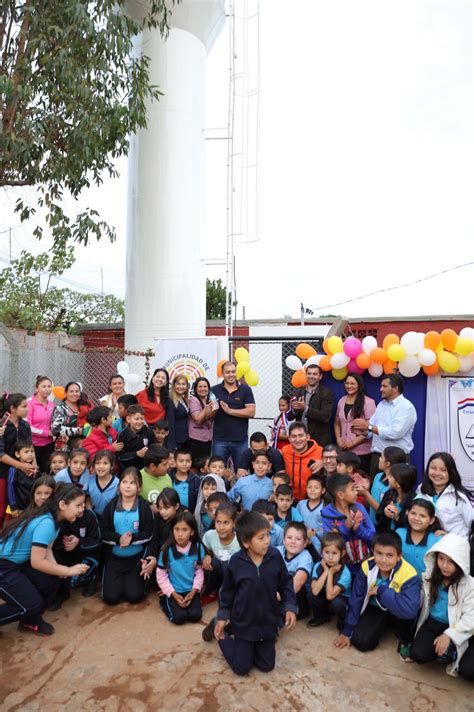 Municipalidad de CDE inaugura más obras en instituciones educativas