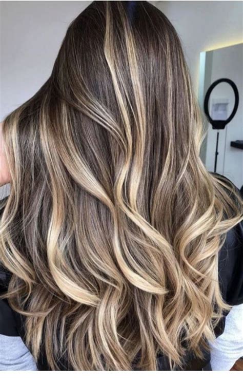 15 Flattering Hair Colors That Prove Balayage Is Perfect For Fall