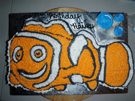 Finding Nemo Cake - CakeCentral.com