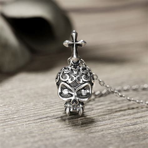 Jeulia Celtic Culture Skull Sterling Silver Necklace Jeulia Jewelry