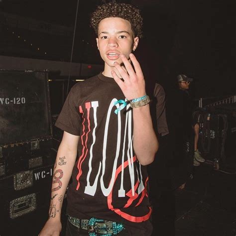 Lil Mosey On Instagram “whats Yall Favorite Mosey Song Right Now 1320mosey Lilmosey ⭐️🌟🥇🔥