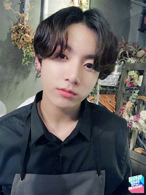 Hiatus 눈부신 꾸기⁷🎤 On Twitter Jungkook Jungkook Selca Bts Jungkook