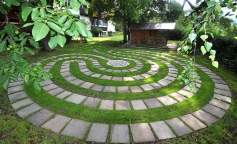 226 best Garden Labyrinth images on Pinterest | Landscaping, Labyrinth ...