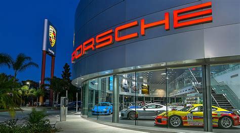 BSB Design | Porsche Dealership