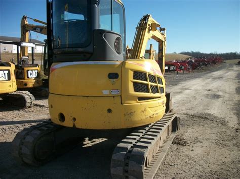 New Holland Eh B Excavator At Baker Sons Equipment Co