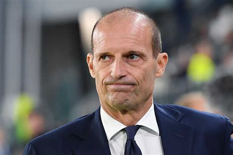 Tegola Juventus Cambiano I Tempi Di Recupero Annuncio Di Allegri