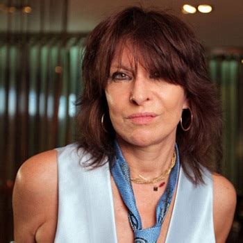 Chrissie Hynde Bio - Born, age, Family, Height and Rumor