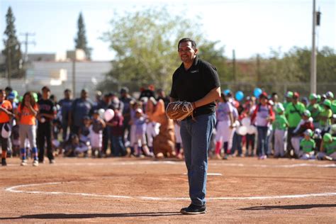 Alcalde Cruz P Rez Cu Llar Inaugura La Temporada De La Liga