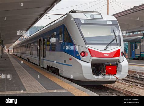 Ferrovie Dello Stato Hi Res Stock Photography And Images Alamy