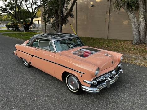 1954 Ford Crestline Orlando Classic Cars