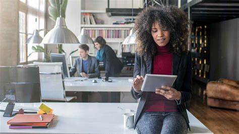 Étude Sur Lenvironnement De Travail Numérique Avanade France