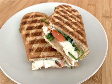 Tomate Feta Sandwich Im Baguette Optiwelt