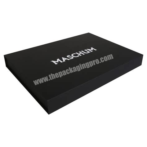 Custom Magnetic Closure Gift Boxes Matt Black Luxury Flap Lid Packaging