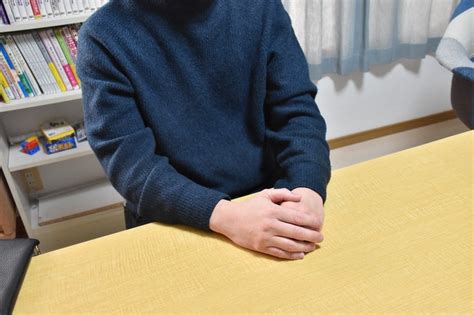 包丁突きつけられても「自分が悪い」 妻のdv受け続けた男性の呪縛 毎日新聞