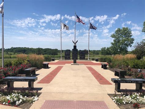 Veterans Memorial - Canton Park District Canton, Illinois