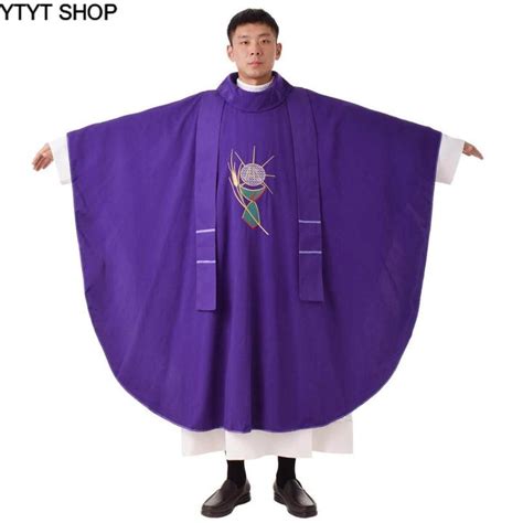 YTYT SHOP Catholic Church Priest Chasuble Embroidered Vestments Clergy ...