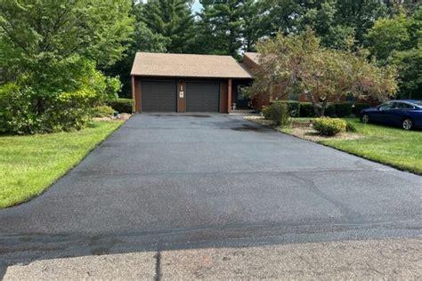 Residential Asphalt Paving Services Near Wisconsin