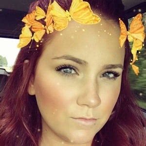 Danelle Hallan - Age, Family, Bio | Famous Birthdays