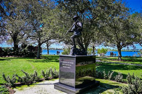 Wwi Memorial At The Veterans Memorial Island Sanctuary Vero Beach Fl