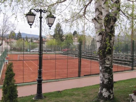 Tennis.bg - Тенис клуб "Банкя"
