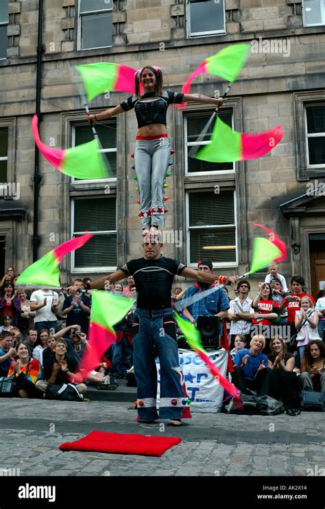 Fringe Performers entertaining audience during Edinburgh Fringe ...