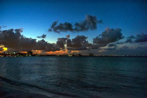 Premium Photo Sunset On The Caribbean Sea Clear Sky With Small Clouds